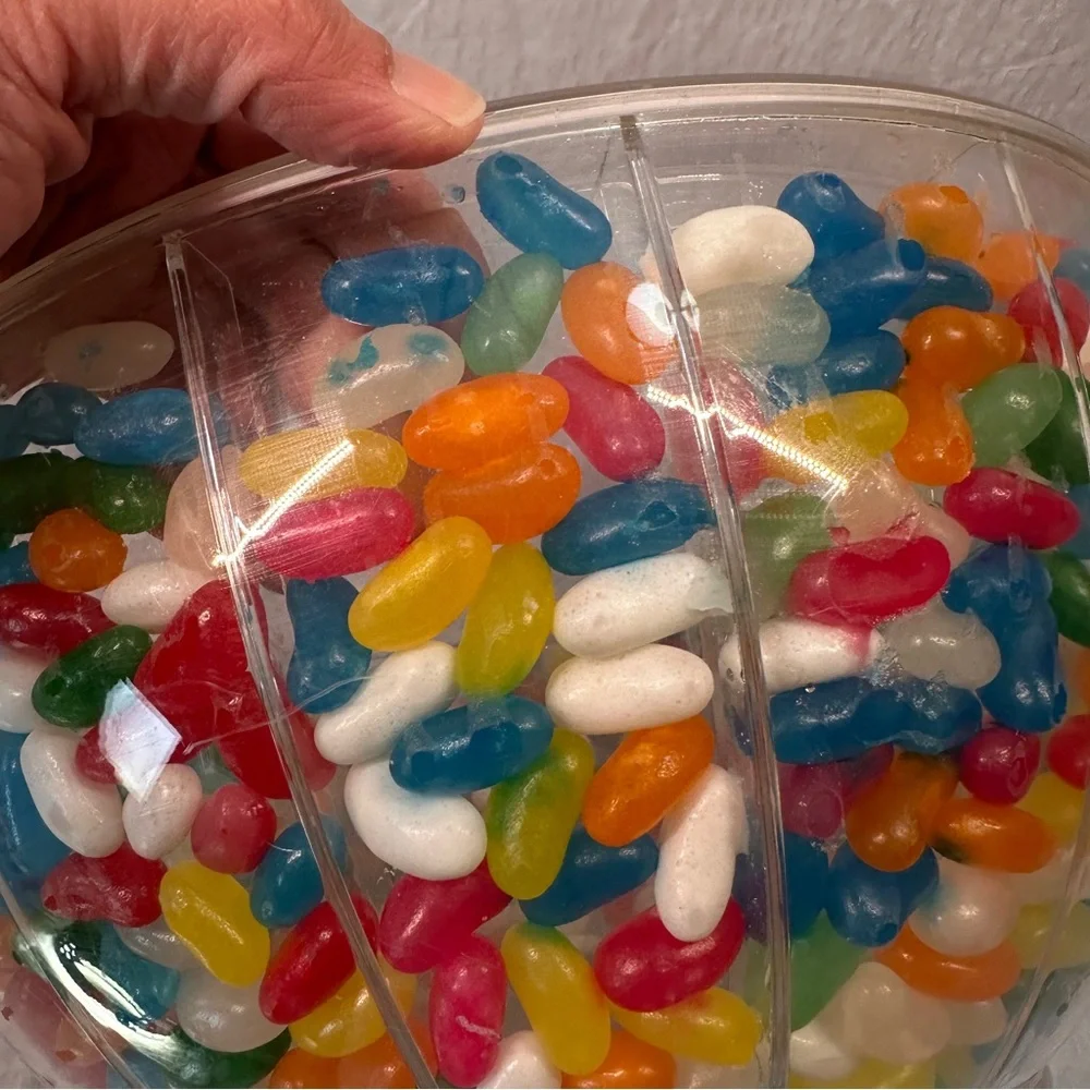 Lg Lucite Acrylic Serving/Mixing Candy Bowl w Jelly Beans Encased Inside! UniQue